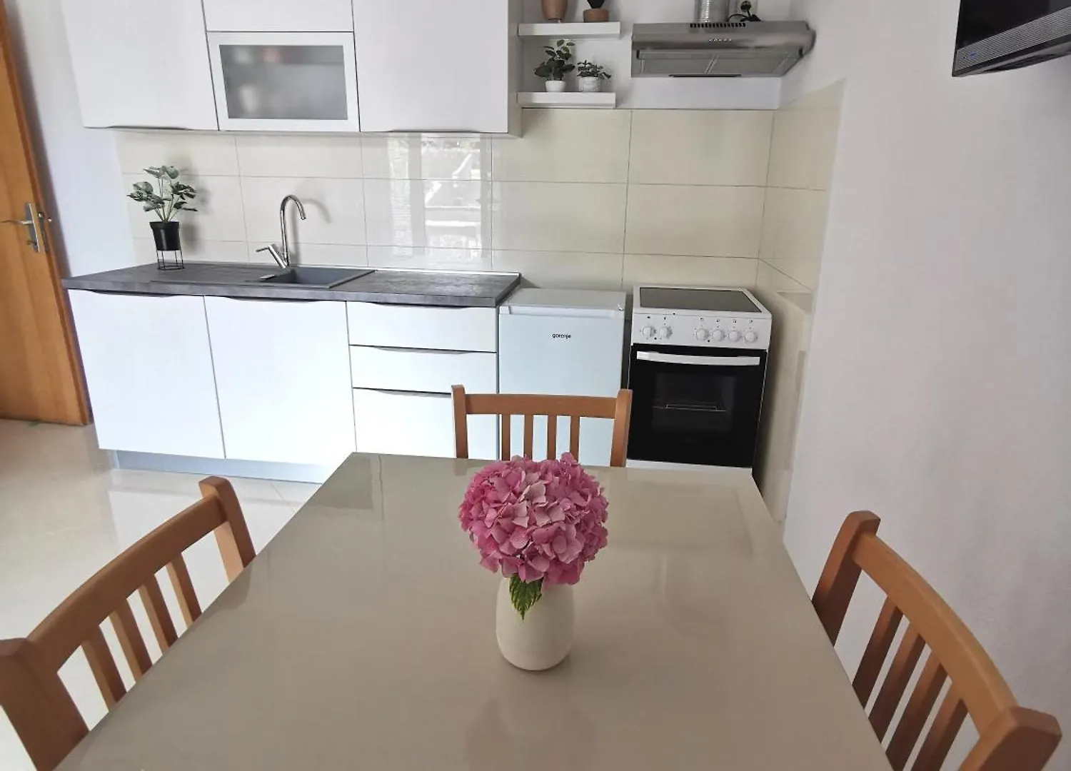 Apartman Borka Kali Apartamento